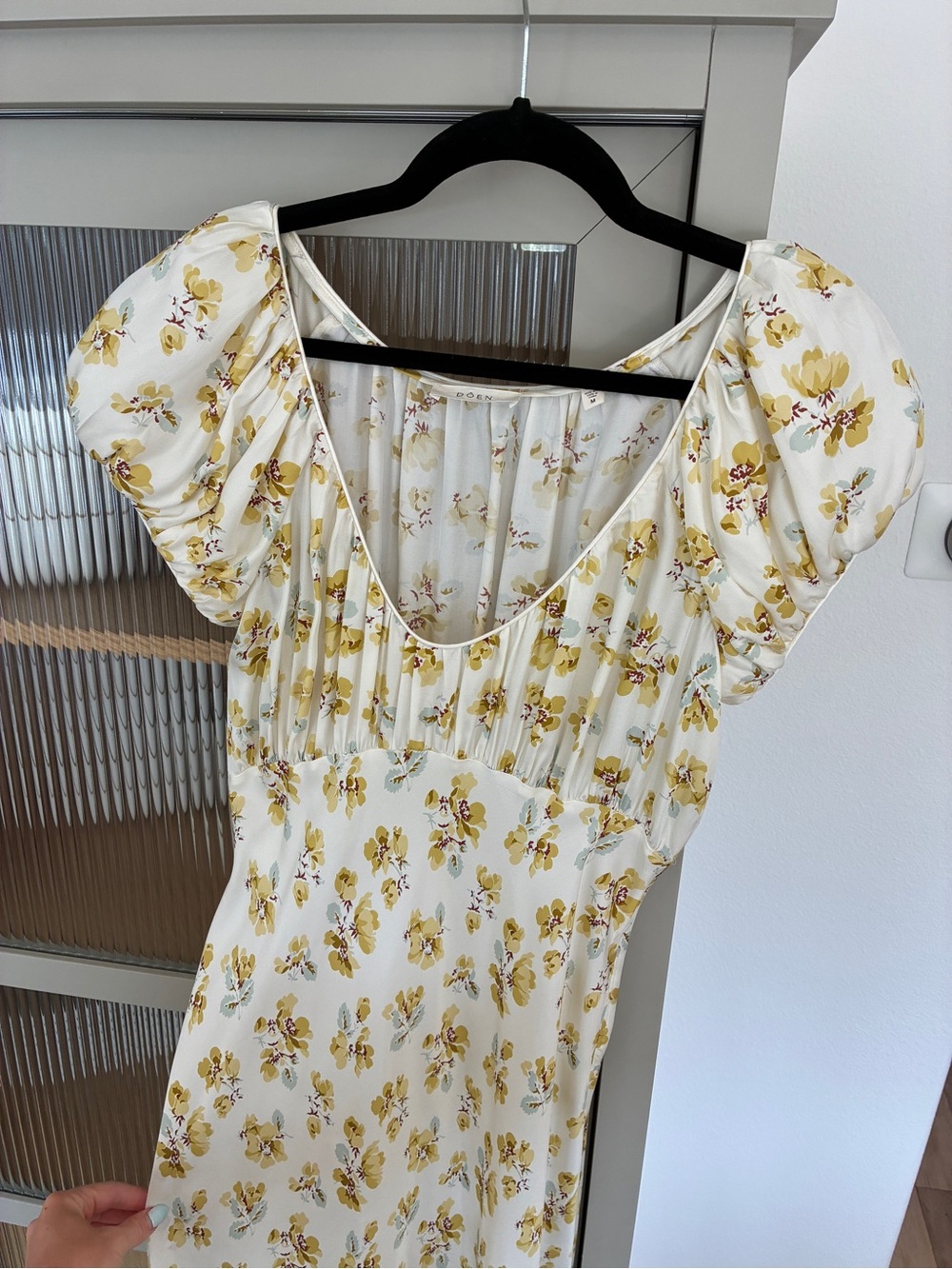 DÔEN Floral Print Puff Sleeve Midi Dress - Picture 4 of 7